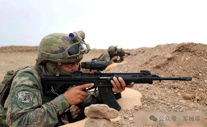 Z-191自动步枪的五大耀眼亮点球王会体育中国新一代单兵武器QB(图3)