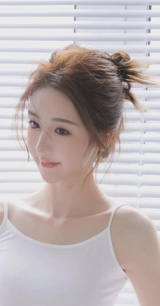 1988V1161丰欲纵满的杨贵妃